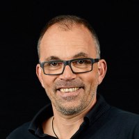 Portrait Dirk Bender